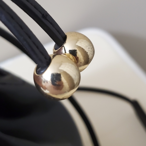 💥💥SOLD💥💥2 bucket bags - Picture 5 of 10